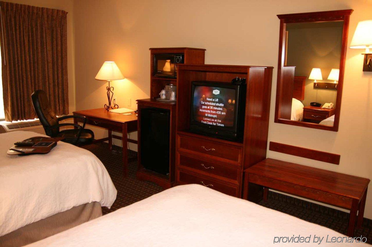 Hampton Inn Cincinnati Airport-North Hebron Quarto foto